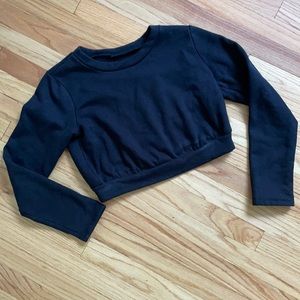 ALO cropped sweatshirt. Sz XS. Black.
